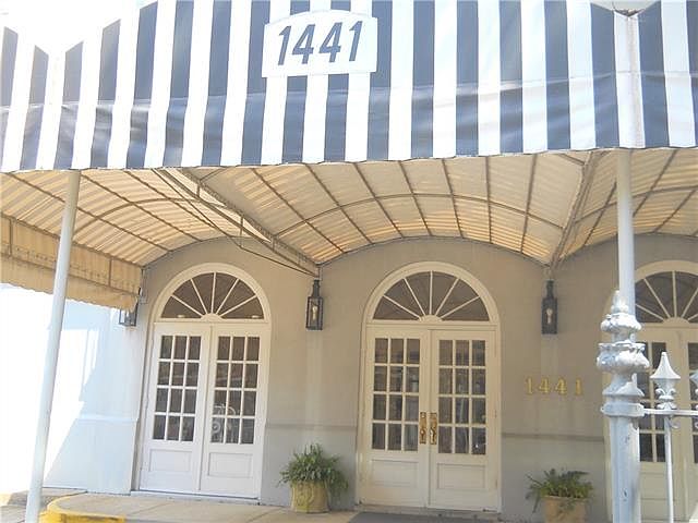 1st image of 1441 Jackson Ave APT 2F