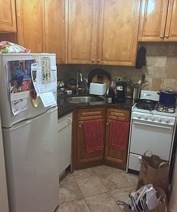 5th image of 68 W 69th St APT 1B