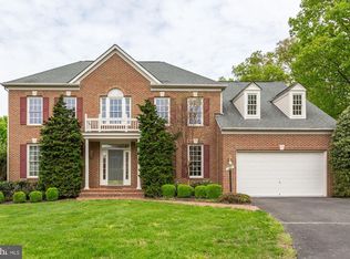 11696 Carson Overlook Ct, Herndon, VA 20171