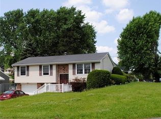 545 Humphrey Rd, Greensburg, PA 15601