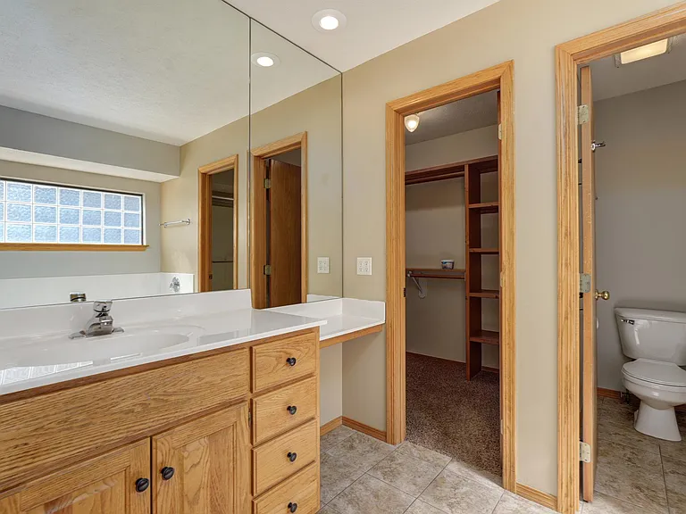 2062 W Willow Lakes Cv — Photo 38