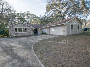 2612 Oak Rd, Deland, FL 32720