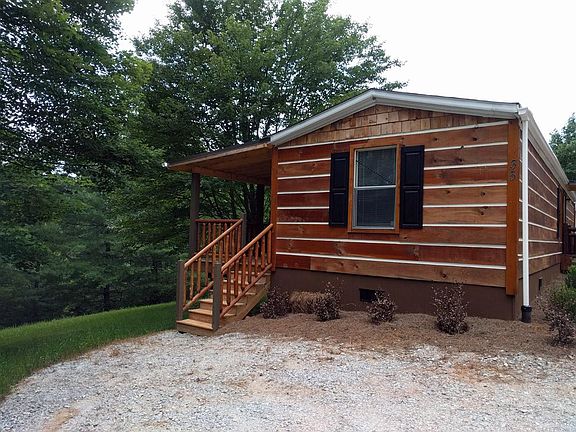 Pinecone Exterior