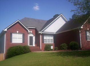 1925 Kevin Dr SE, Conyers, GA 30013