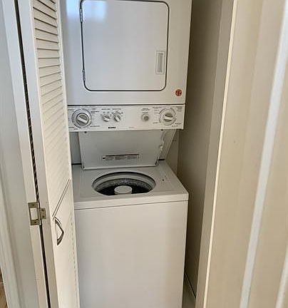 3rd image of 4020 Georgia St #2