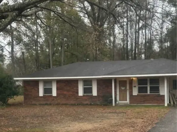 1135 Walker Dr, Dry Prong, LA 71423