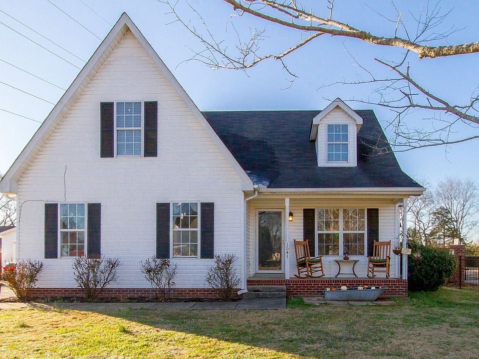 1st image of 1541 Jarratt Dr