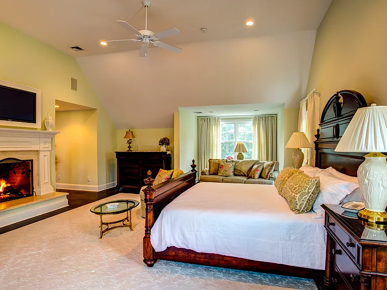 7 Southampton Hills Ct — Photo 7