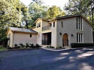 1913 Wyeth Dr, Guntersville, AL 35976