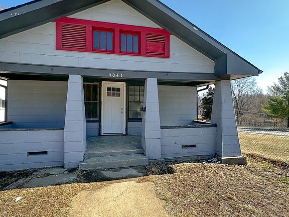 2nd image of 4041 Paseo Blvd