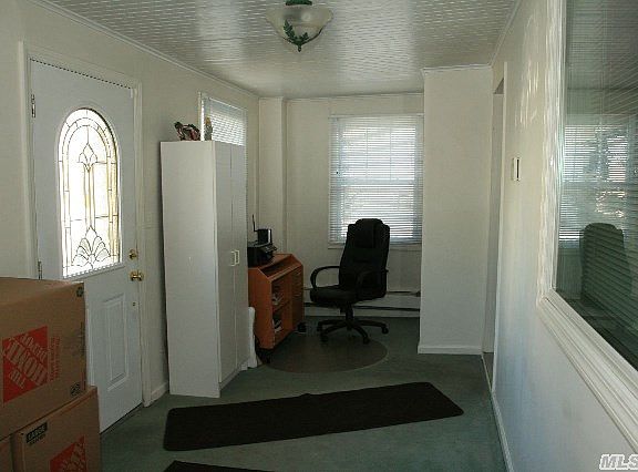 2nd image of 31 Donald Pl