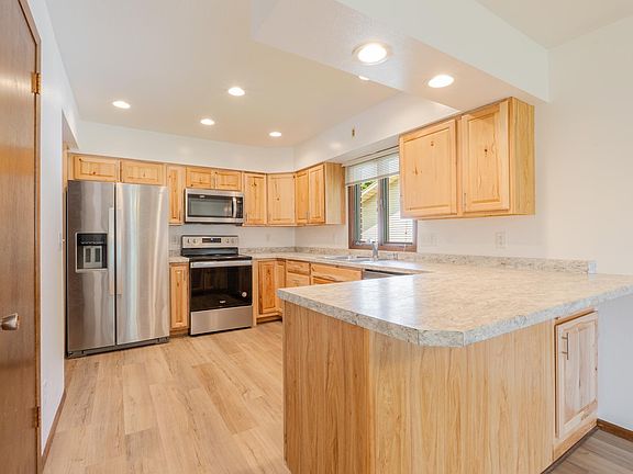 4th image of 5101 Sunnybrook Dr