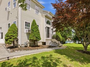 724 Woodman St, Fall River, MA 02724