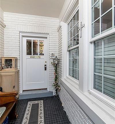 2nd image of 138 Tremont Ave