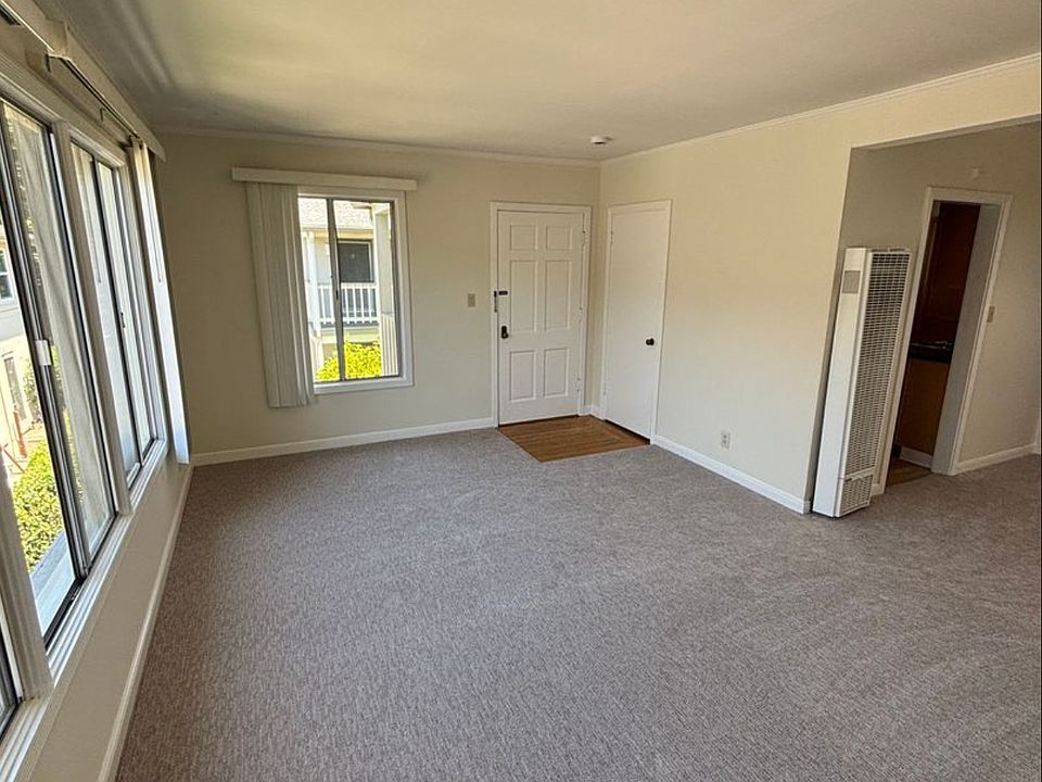 1st image of 1025 Noel Dr #E