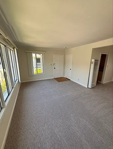 1025 Noel Dr #E Photo 1 1025 Noel Dr #E Photo 1