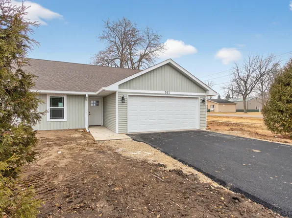 301 W South St #301, Durand, IL 61024