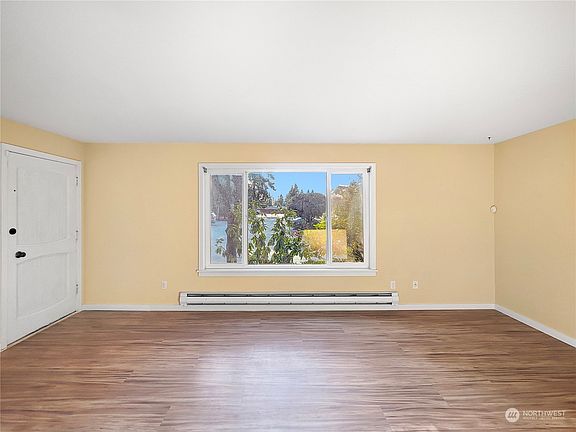 5th image of 5632 123rd Avenue SE #13