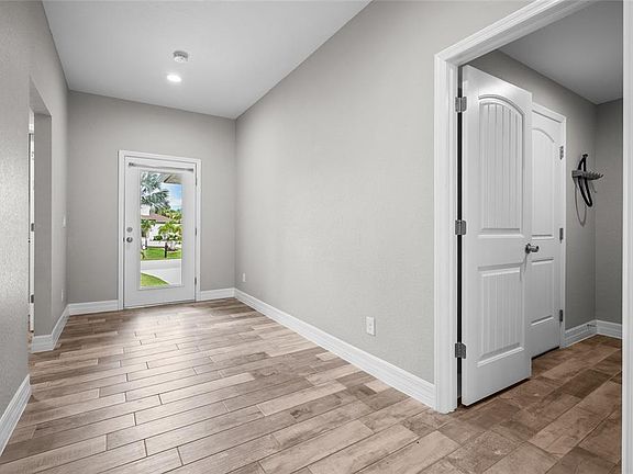 2nd image of 315 SWEETWATER DRIVE