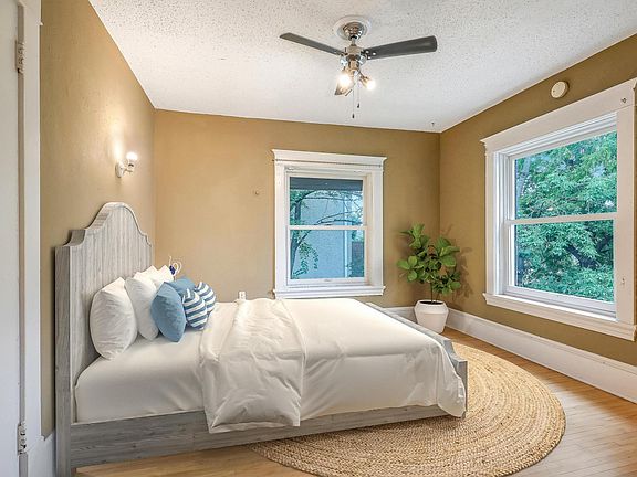 3rd image of 3949 Lyndale Ave S #2