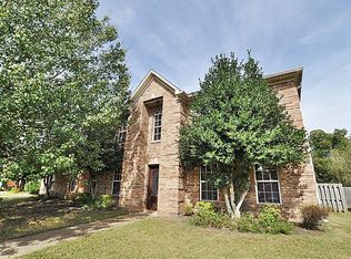 5956 Westwind Dr, Tupelo, MS 38801