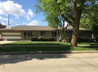 1338 W 4th St, Kimberly, WI 54136