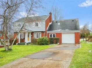138 Demar Blvd, Canonsburg, PA 15317