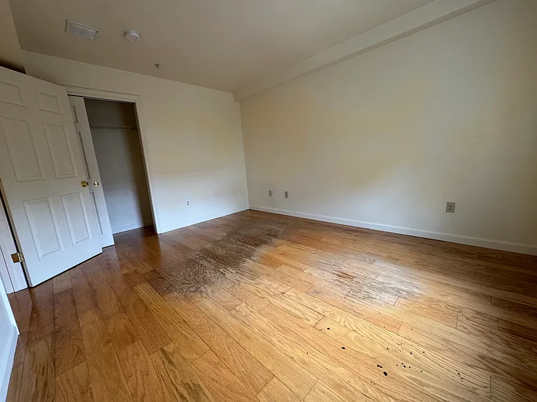 34 Raymond St #2A — Photo 22