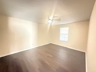 1609 Summerwoods Circle - 1 — Photo 3