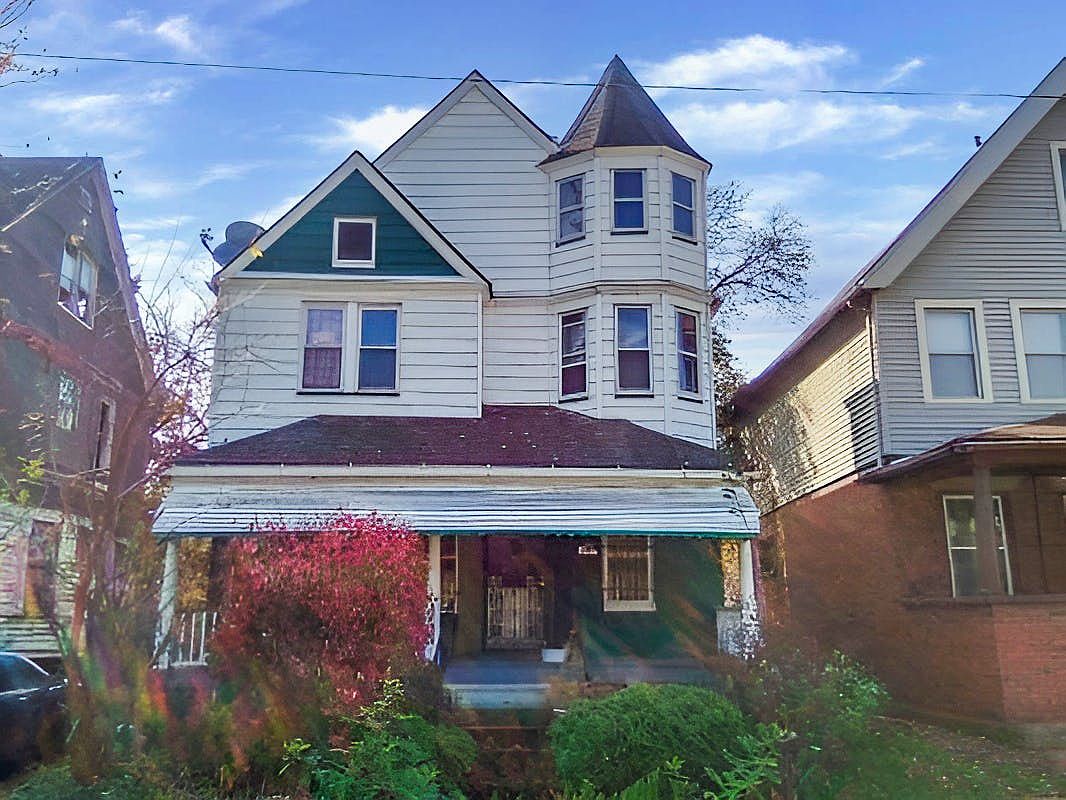 1714 Lake Front Walk, Cleveland, OH 44110 Zillow