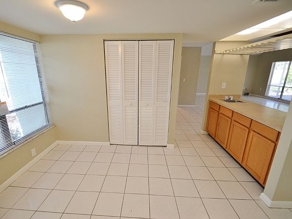 5th image of 12609 Clendenning Dr