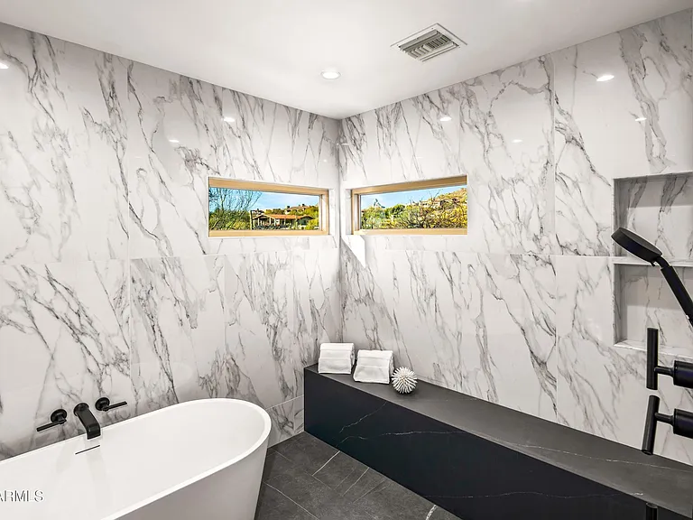 10029 E Calle De Las Brisas — Photo 42