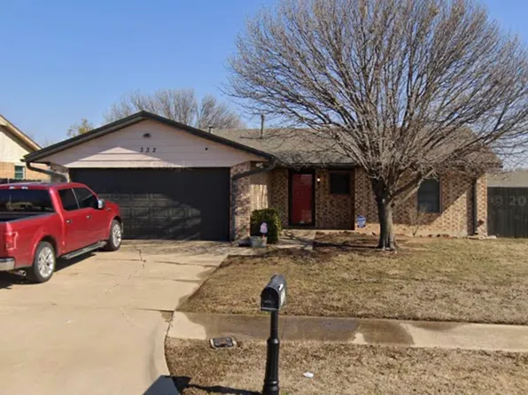 332 SW 72nd St, Lawton, OK 73505