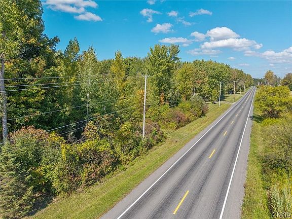 4th image of 9149 Mud Mill Rd #3