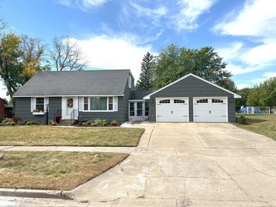 944 S Hampton St, Fairmont, MN, 56031