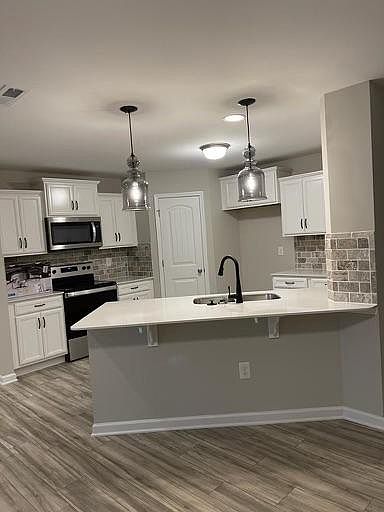 2nd image of 3858 Copperfield Ct