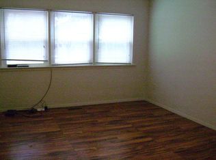 1800 Northwest Ave APT C, Minot, ND 58703