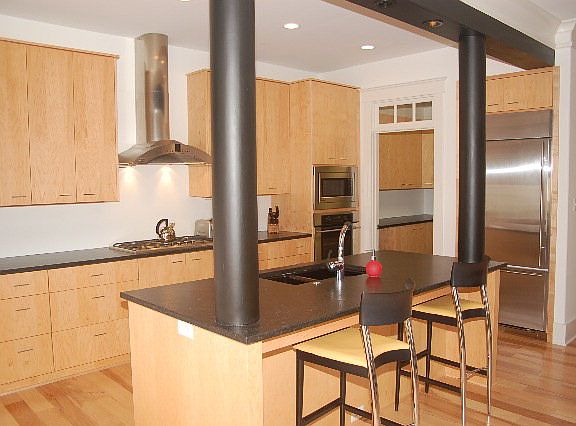 2nd image of 465 Railroad Ave #A-1