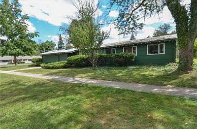 1st image of 103 S Ironwood Dr