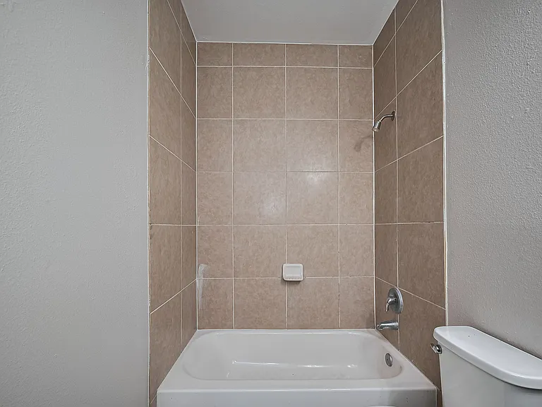 4320 Maggie St #B — Photo 24