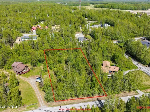 3231 N Calder Rd, Wasilla, AK 99654