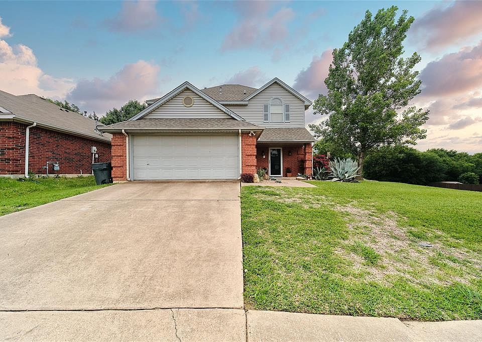 1st image of 7968 Vista Hill Ln