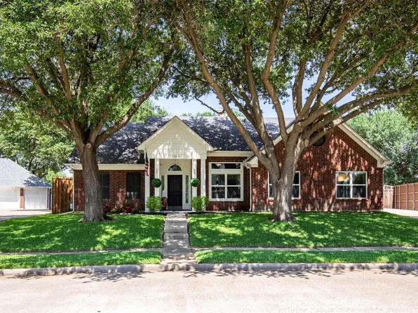 5204 Alexander Dr, Flower Mound, TX 75028