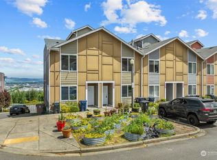 2301 S G St #B, Tacoma, WA 98405