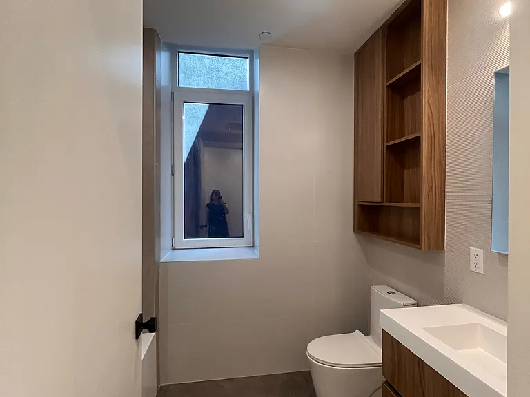 430 Sackett St #2 — Photo 7