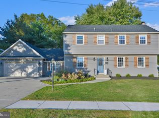 108 Kevin Ct, Cherry Hill, NJ 08034