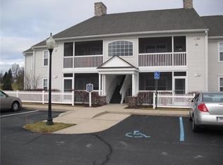 2656 S Knightsbridge Cir, Ann Arbor, MI 48105