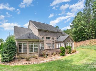 108 Laurel Glen Ct, Mount Holly, NC 28120