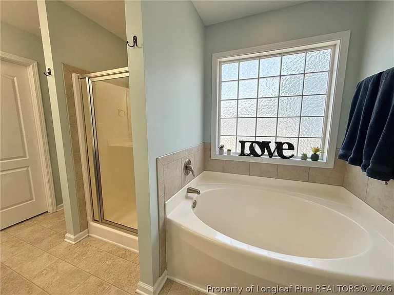 164 Regimental Dr — Photo 18