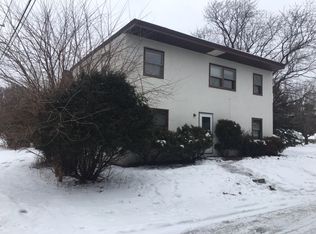 1559 County Road C E, Saint Paul, MN 55109